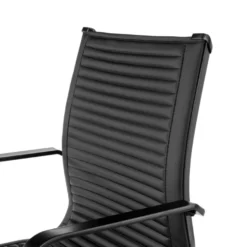 Poltrona da ufficio design Brenton, schienale basso, struttura nera, ecopelle