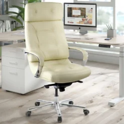 Poltrona ufficio Windsor, pelle naturale, rivestimento trapuntato