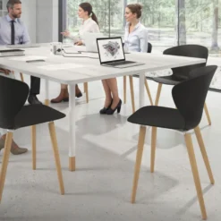 Sedia Scandinava Emily, seduta ergonomica, gambe in legno