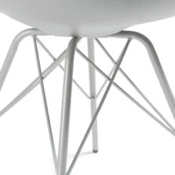 Sedia scandinava Norway, design, gambe in metallo