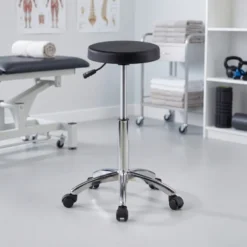 Sgabello da lavoro basso con ruote Hana
